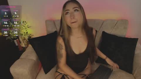 Snapshot of cloe_martinezz_ chatting on 27, 5, 2026 cloe_martinezz_ online show from 27, 5, 2026