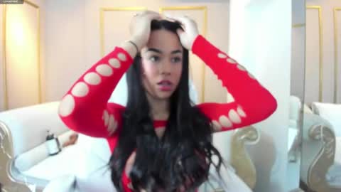 Cloe online show from 17, 2, 2025