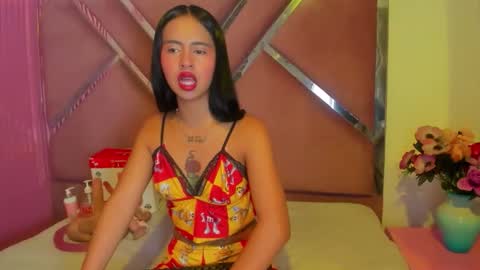 CloeMorenti  online show from 2, 12, 2025