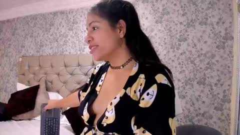 Snapshot of clohebell chatting on 9, 1, 2026 Clohe the wonder online show from 9, 1, 2026