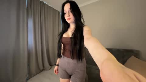 Ellie online show from 6, 5, 2026