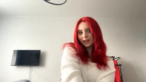 Snapshot of cloudmary chatting on 2, 3, 2026 Lily online show from 2, 3, 2026