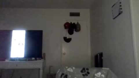 tallhungandcloudy online show from 30, 3, 2026