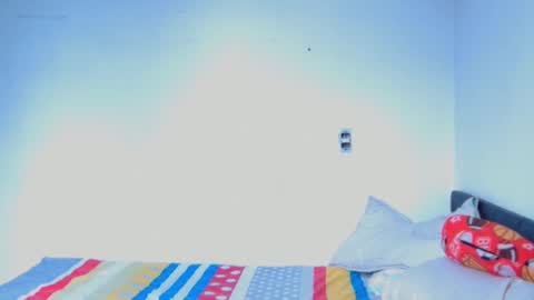 Snapshot of cluplechatur chatting on 19, 12, 2024 Meggan y Thiago online show from 19, 12, 2024