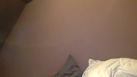 BonnienClyde69 online show from 3, 8, 2026