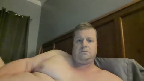 Snapshot of cmachen chatting on 10, 2, 2025 cmachen online show from 10, 2, 2025