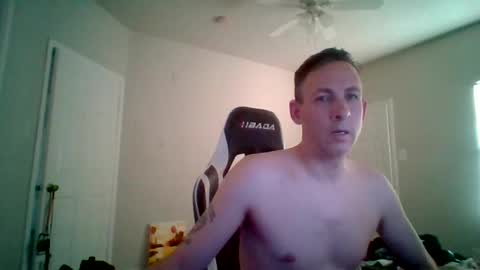 Snapshot of cmypenis chatting on 1, 1, 2025 Master Bates online show from 1, 1, 2025