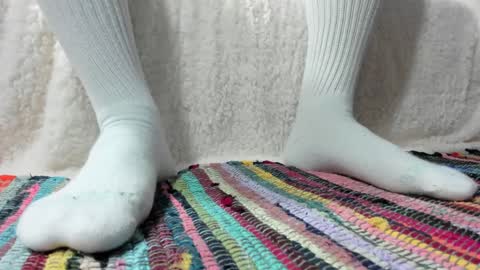 Gorgeous online show from 13, 2, 2025