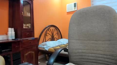 titanis online show from 27, 2, 2025