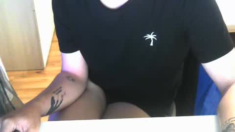 Snapshot of coco151 chatting on 2, 5, 2026 coco151 online show from 2, 5, 2026