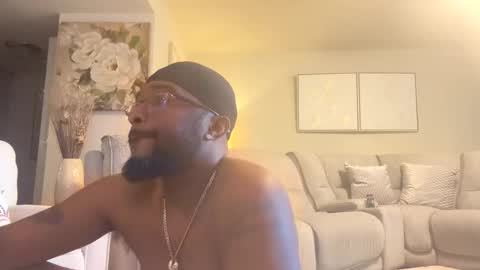 Snapshot of coco3402 chatting on 6, 10, 2025 coco3402 online show from 6, 10, 2025