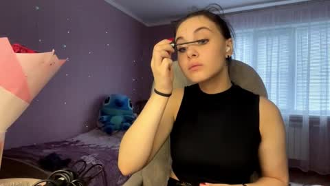 Nikki online show from 17, 10, 2025