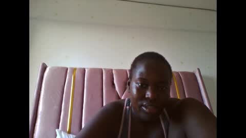 Snapshot of coco_vixen9 chatting on 3, 4, 2026 coco vixen9 online show from 3, 4, 2026