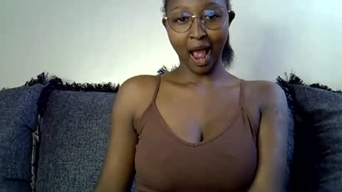 Snapshot of cocobaby_ chatting on 8, 7, 2026 Coco online show from 8, 7, 2026