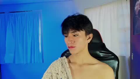 Snapshot of cococumps chatting on 17, 6, 2026 COCO online show from 17, 6, 2026