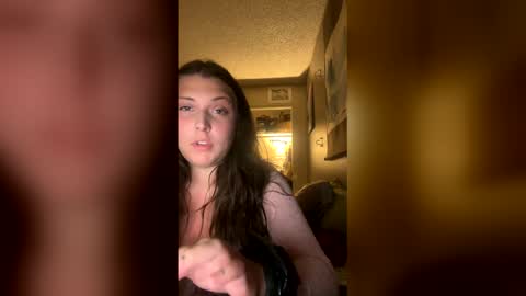Snapshot of cocokisses333 chatting on 4, 4, 2026 cocokisses333 online show from 4, 4, 2026