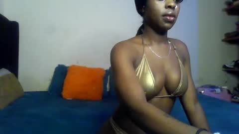 Snapshot of cocolatti1 chatting on 18, 9, 2025 coco online show from 18, 9, 2025