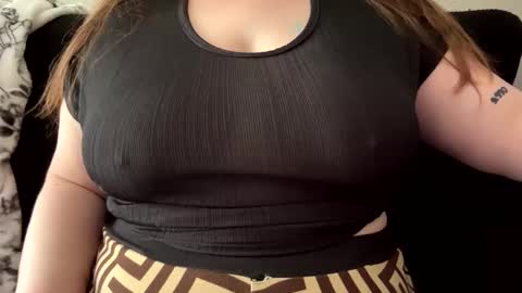 Snapshot of codieraye chatting on 1, 4, 2026 TheGoddessCodie online show from 1, 4, 2026