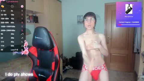 Snapshot of codyshome chatting on 21, 10, 2025 Cody Bryan Maverick online show from 21, 10, 2025