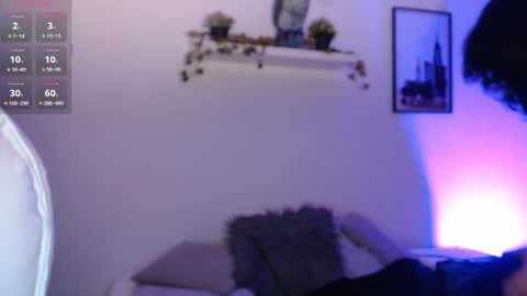 Phia And Luna online show from 16, 10, 2025