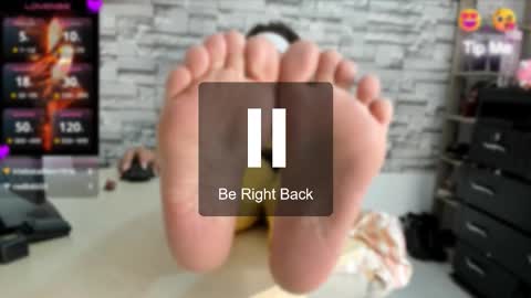 laurita online show from 14, 11, 2025