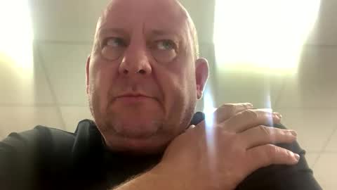 col4nows online show from 22, 10, 2025