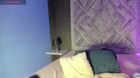 Naya online show from 22, 4, 2026