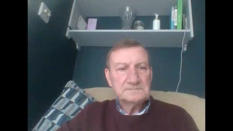 Snapshot of colinbeech chatting on 14, 1, 2025 colinbeech online show from 14, 1, 2025