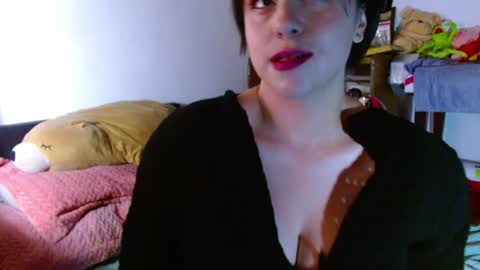 Snapshot of collette_beaufoy chatting on 13, 6, 2026 Collette online show from 13, 6, 2026