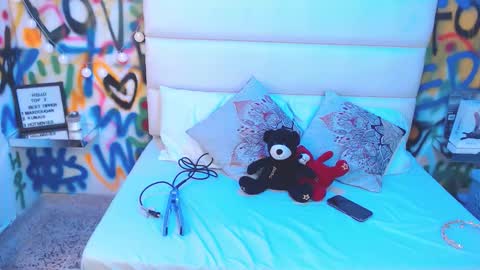 valentina online show from 14, 11, 2025