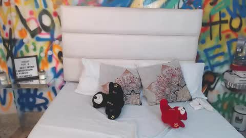 valentina online show from 15, 11, 2025