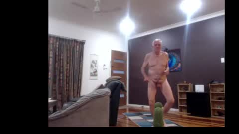 Mark online show from 7, 11, 2025