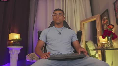 colstorw_ online show from 8, 4, 2026