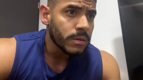 colton_x0610 online show from 10, 9, 2025