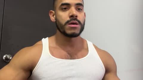 colton_x0610 online show from 11, 9, 2025