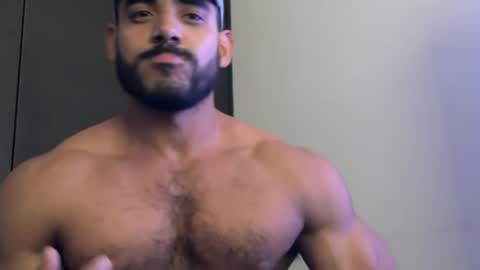 colton_x0610 online show from 19, 9, 2025