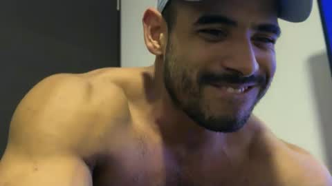 colton_x0610 online show from 2, 10, 2025