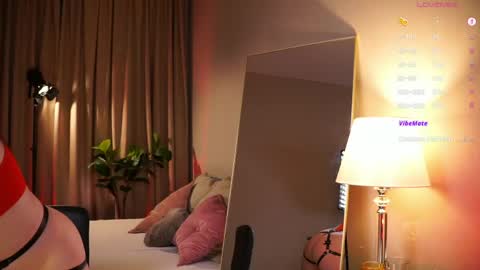 Audrey online show from 23, 4, 2026