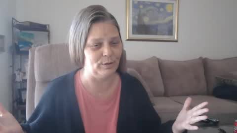 Snapshot of comebackpussy chatting on 7, 3, 2025 comeback pussy online show from 7, 3, 2025