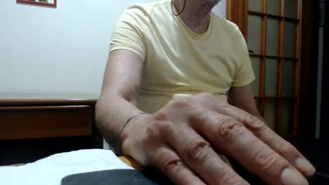 Snapshot of comemivuoi chatting on 6, 6, 2026 comemivuoi online show from 6, 6, 2026