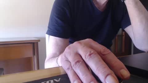 Snapshot of comemivuoi2 chatting on 11, 4, 2026 comemivuoi2 online show from 11, 4, 2026