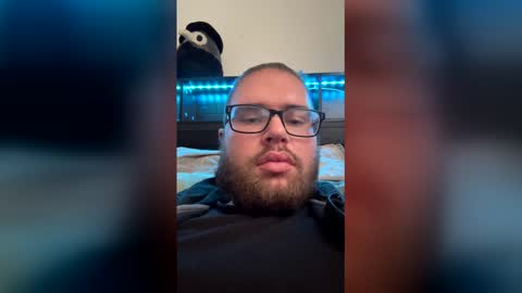 Comfortable bite online show from 15, 12, 2025