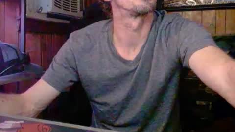 Nelson or ComicKing and sometime Peachy143 online show from 5, 2, 2026