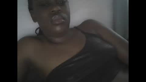 Snapshot of comicalcara chatting on 19, 1, 2025 Cara online show from 19, 1, 2025