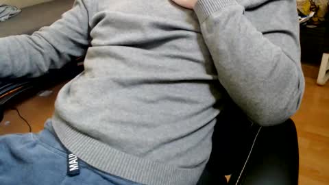 Snapshot of commanderchip chatting on 3, 3, 2025 commanderchip online show from 3, 3, 2025