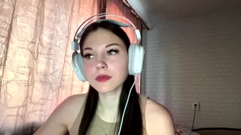 Snapshot of conchitaderricott chatting on 6, 10, 2025 Bella online show from 6, 10, 2025