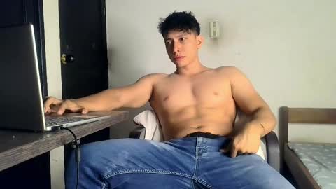 Snapshot of conde2710 chatting on 24, 5, 2026 ELCONDE online show from 24, 5, 2026