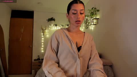 Snapshot of connie_deep chatting on 13, 1, 2025 connie online show from 13, 1, 2025