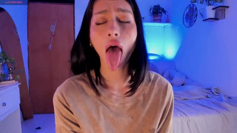 Snapshot of connie_deep chatting on 19, 1, 2025 connie online show from 19, 1, 2025