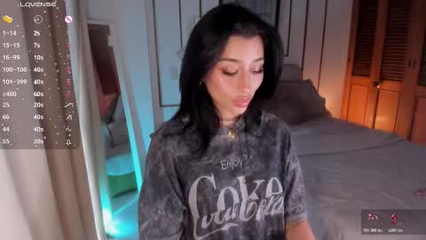 Snapshot of connie_deep chatting on 14, 11, 2025 connie online show from 14, 11, 2025